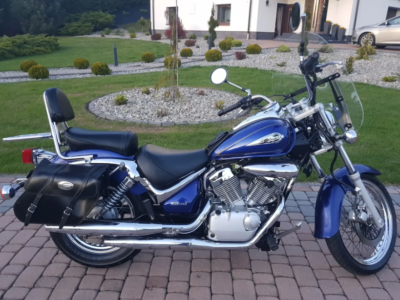 Suzuki Intruder